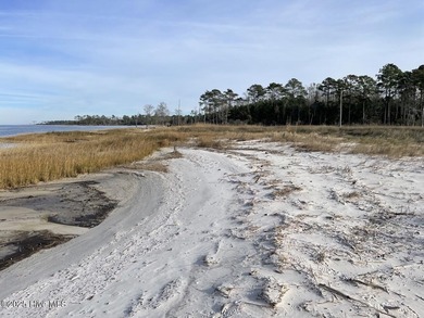 Live the coastal lifestyle you've been dreaming of with this 3 - photo 28