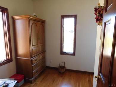 Beautiful maintained one level Brick Home on 5.50 in Elon that - photo 30
