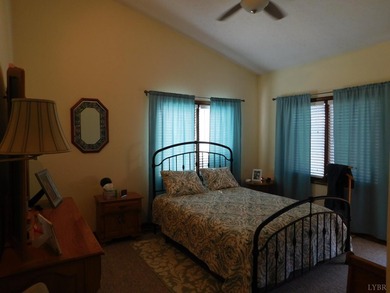 Beautiful maintained one level Brick Home on 5.50 in Elon that - photo 36