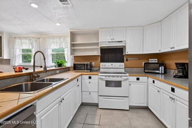 Welcome to 3015 Bonita Rd in Gautier, MS, where peaceful - photo 7