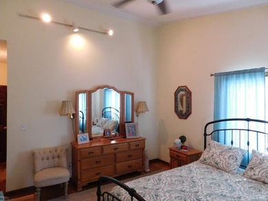 Beautiful maintained one level Brick Home on 5.50 in Elon that - photo 39