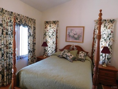 Beautiful maintained one level Brick Home on 5.50 in Elon that - photo 44
