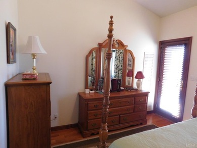 Beautiful maintained one level Brick Home on 5.50 in Elon that - photo 45