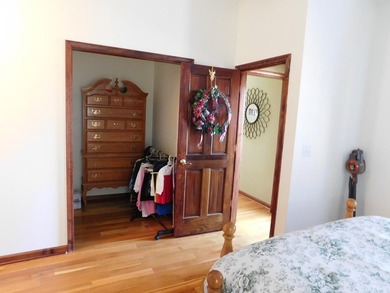 Beautiful maintained one level Brick Home on 5.50 in Elon that - photo 49