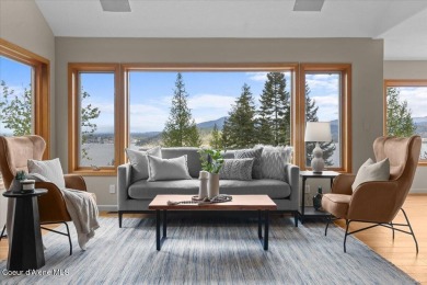 Lake Home For Sale in Coeur d Alene, Idaho