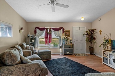 Great 3 Bedroom block home in nice area of Homosassa. Perfect - photo 7