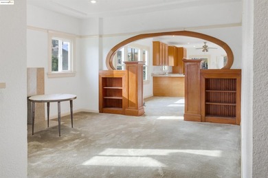 Welcome to this charming and roomy 1916 era single family home - photo 18