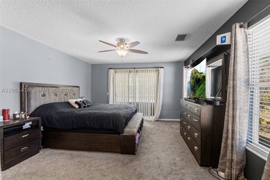 PRICED TO SELL IMMEDIATELY! SELLER SAYS *BRING ALL OFFERS!* An - photo 22