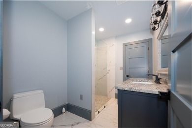 In the sought-after gated community Shores at Lynncliff Cove - photo 43