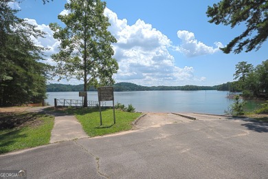In the sought-after gated community Shores at Lynncliff Cove - photo 56