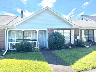 Chickamauga Lake Townhome/Townhouse For Sale in Chattanooga Tennessee