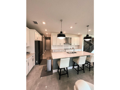 Welcome to this beautifully maintained two-story waterfront home - photo 9