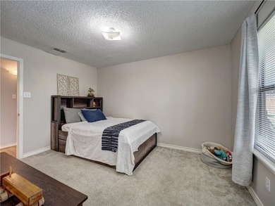 New Price !Welcome home, where you will fall in love with this - photo 12