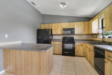 UPDATE: NEW ROOF coming-soon! Call for details! Canal front - photo 21