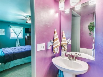 Welcome to Coronado Heights! This 3 bed, 2 bath, 2 car garage