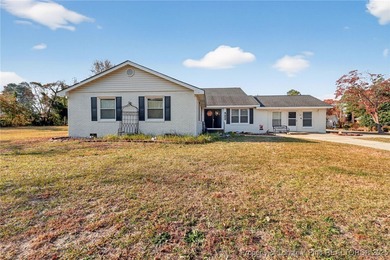 Sandy Run Lake Home For Sale in Fayetteville North Carolina