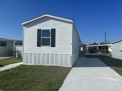 Lake Daisy Home Active Under Contract in Winter Haven Florida