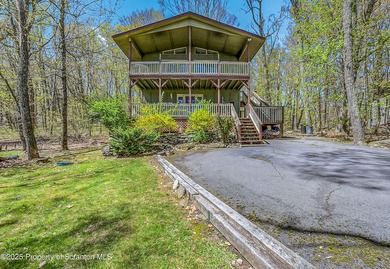 McConnell  Pond Home For Sale in Lords Valley Pennsylvania