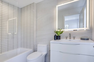 A brand-new Southampton Village traditional with the clean lines - photo 26