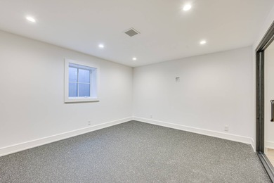 A brand-new Southampton Village traditional with the clean lines - photo 31