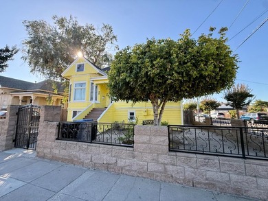 Charming 100+year Victorian home, borders San Jose and beautiful - photo 3
