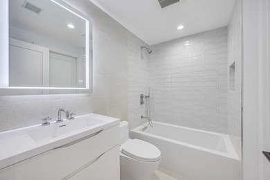 A brand-new Southampton Village traditional with the clean lines - photo 35