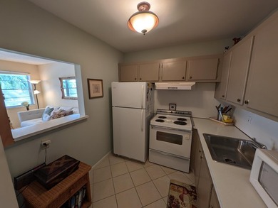 Investors dream. Cash Only. Very qualified tenant occupied with - photo 9