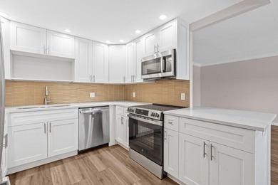 Brand New & pristine 2 bedroom and full 2 bath unit. Located in - photo 9