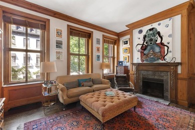 A sanctuary in the heart of the city. Moments from Central Park - photo 22