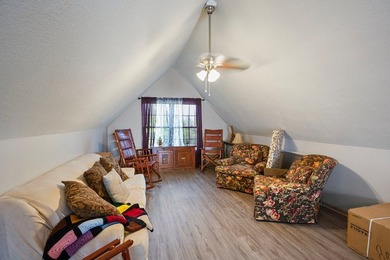 Discover an extraordinary 500 +/- acres of prime land, perfect - photo 23