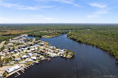 This Vacation Paradise Home on the Nature Coast is calling your - photo 7