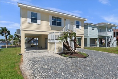 This Vacation Paradise Home on the Nature Coast is calling your - photo 9