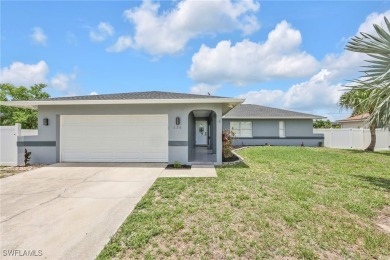 Cape Coral Lakes Area Home Sale Pending in Cape Coral Florida