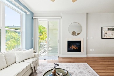 Experience the best of downtown Santa Cruz living in this - photo 4