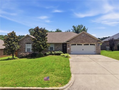 Lake Dardanelle Home For Sale in Russellville Arkansas