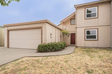Beautifully maintained home offering comfort, versatility, and - photo 2