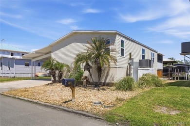 ***HOME DID NOT FLOOD INSIDE*** Seller is offering a $12,000 - photo 3