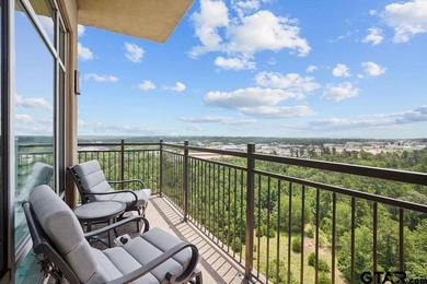 Penthouse Condo in The Cascades Golf Community - 13th Floor - photo 29