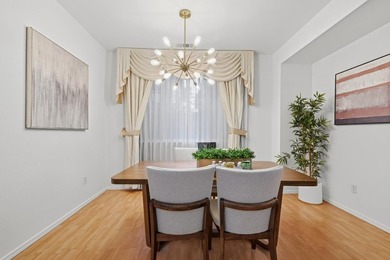 Gorgeous Single Family home with 3 Bedrooms and 2.5 Bath - photo 8