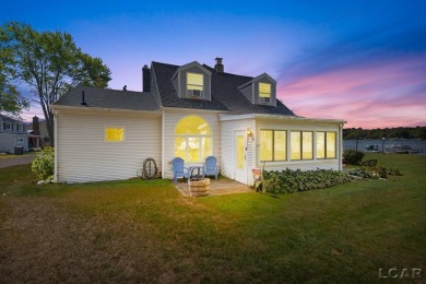 Lake Home For Sale in Brooklyn, Michigan