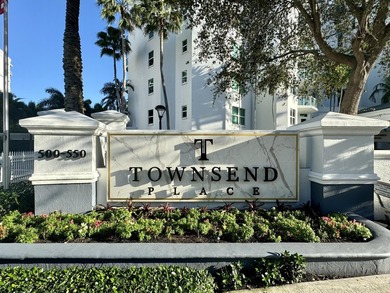 Located on the 3rd floor facing NE Boca Raton, 1 bedroom + den - photo 57