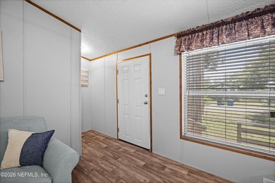 **NEWER BUILD**NEW HVAC**NEW ELECTRIC** Welcome to this - photo 7