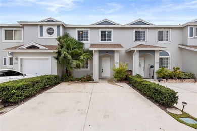 Lovely 3 bedroom, 2.5 bathroom townhome located in the 24 hour - photo 1