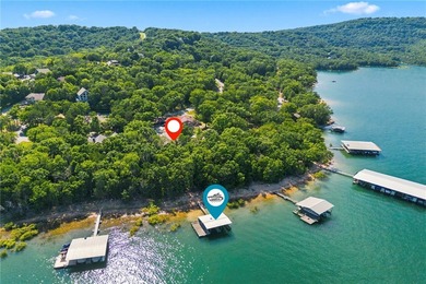Remarkable Beaver Lake living in this custom built lake home - photo 4