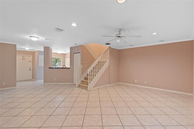 Lovely 3 bedroom, 2.5 bathroom townhome located in the 24 hour - photo 5