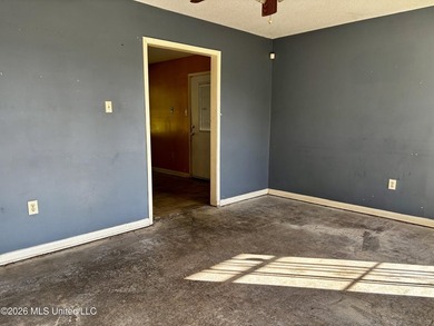 Looking for a 3-bedroom home in Gulfport where you can build - photo 2