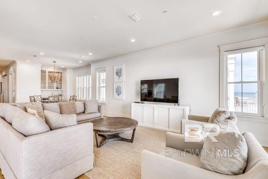 DIRECT GULF FRONT LUXURY | CUSTOM HOME | PRIVATE POOL | 2 LARGE - photo 14