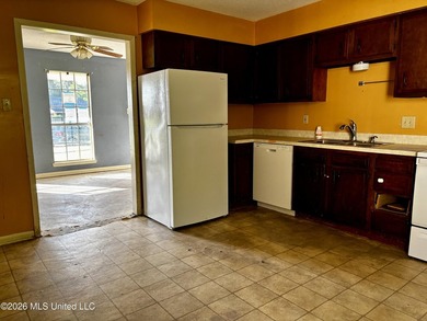Looking for a 3-bedroom home in Gulfport where you can build - photo 6