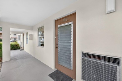 55+ TURN-KEY Tranquil Canal Views and Sunset Skies. Immaculate - photo 6
