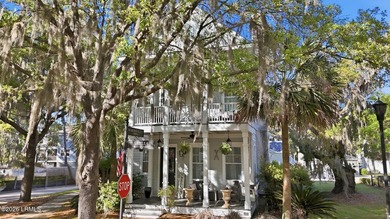 Experience Lowcountry luxury in this beautiful Beaufort, SC home - photo 38